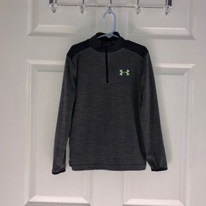 Under Armour boys 1/2 zip shirt